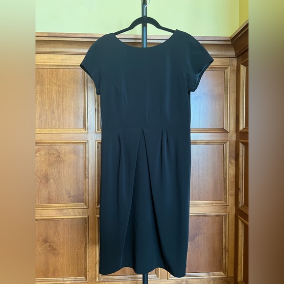 Weekend MaxMara Dress with Cap Sleeves Black Size 12 - Picture 4 of 15